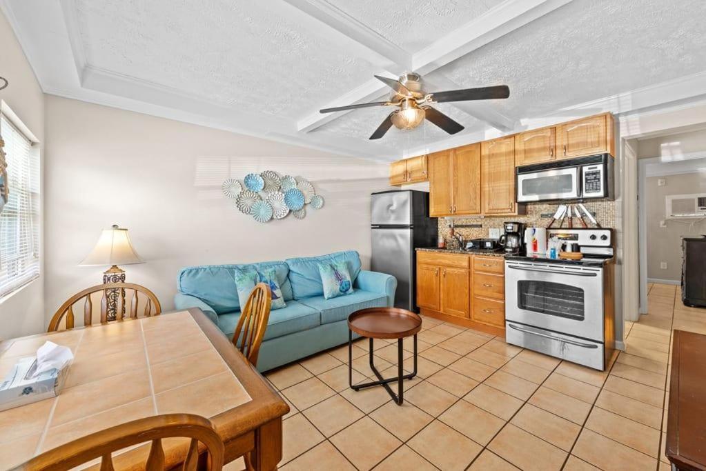 Appartamento 1Br With Pool Parking Pets Next To Beach 6 Myrtle Beach Esterno foto