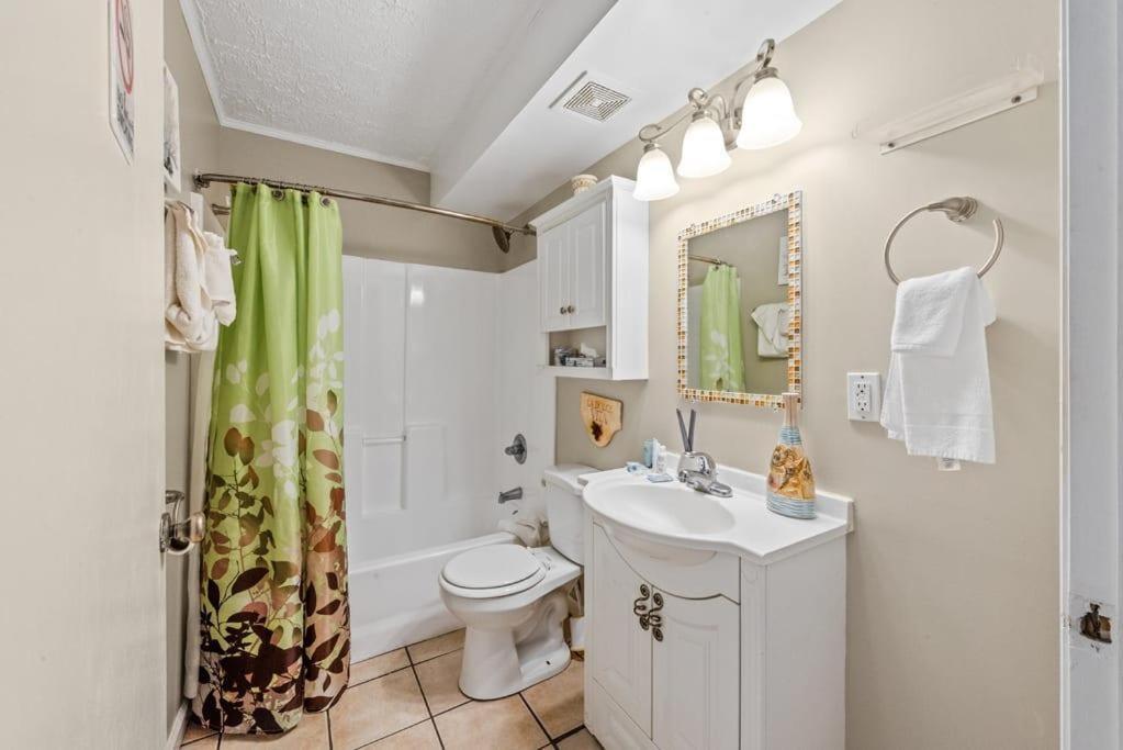 Appartamento 1Br With Pool Parking Pets Next To Beach 6 Myrtle Beach Esterno foto